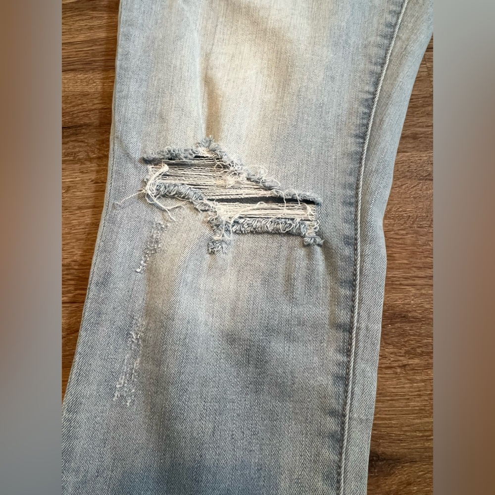 KanCan Exclusively for Maurice’s High Rise Ripped Capri Denim Jeans Size 30 - Picture 3 of 9